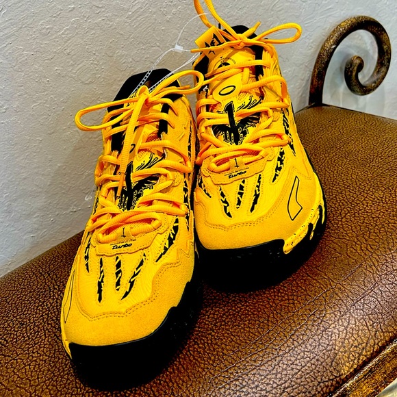 Brand New Puma Porsche Turbo LaMelo Ball MB.03 Gold & Black Basketball Sneakers!